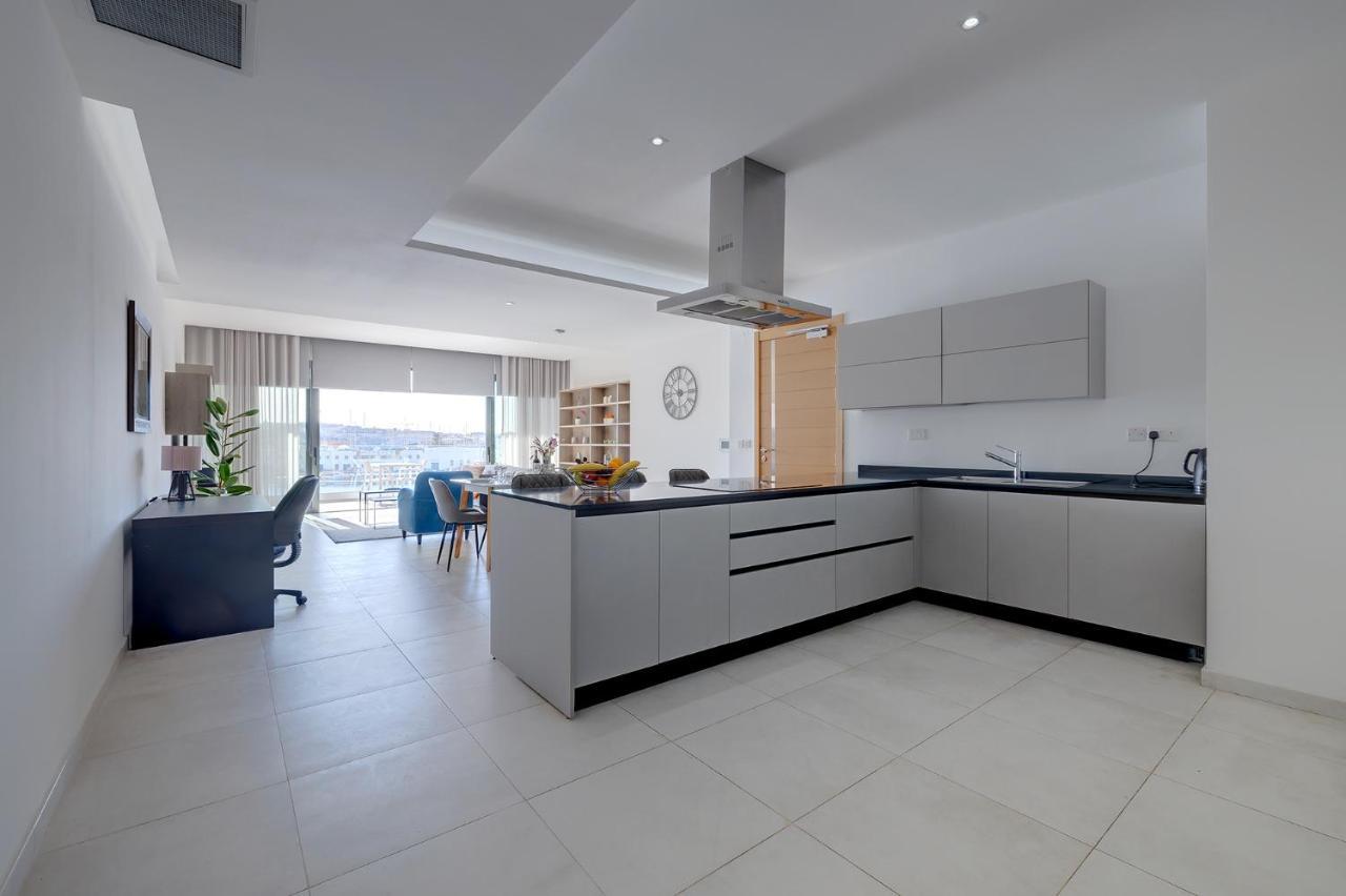 Superlative Apartment With Valletta And Harbour Views スリーマ エクステリア 写真