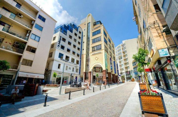 Superlative Apartment With Valletta And Harbour Views スリーマ エクステリア 写真