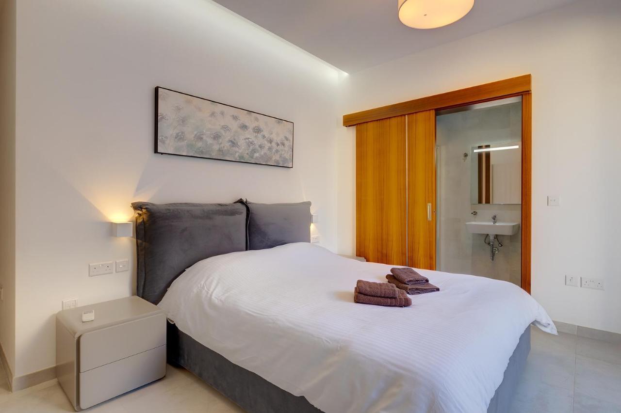 Superlative Apartment With Valletta And Harbour Views スリーマ エクステリア 写真